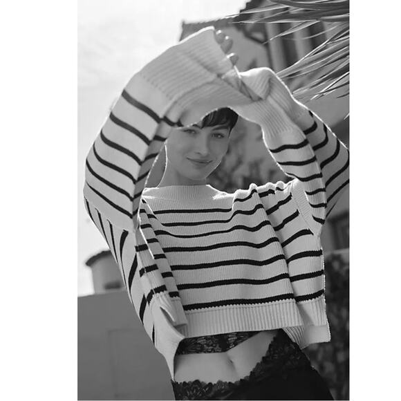 Free People Easy Street Stripe Crop Pullover Large Cream Black  Coastal Preppy - Picture 2 of 16